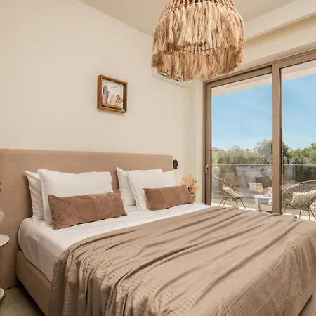 Willa Aktis Elegant *