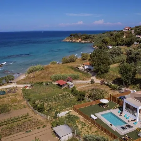 Aktis Elegant 别墅 *